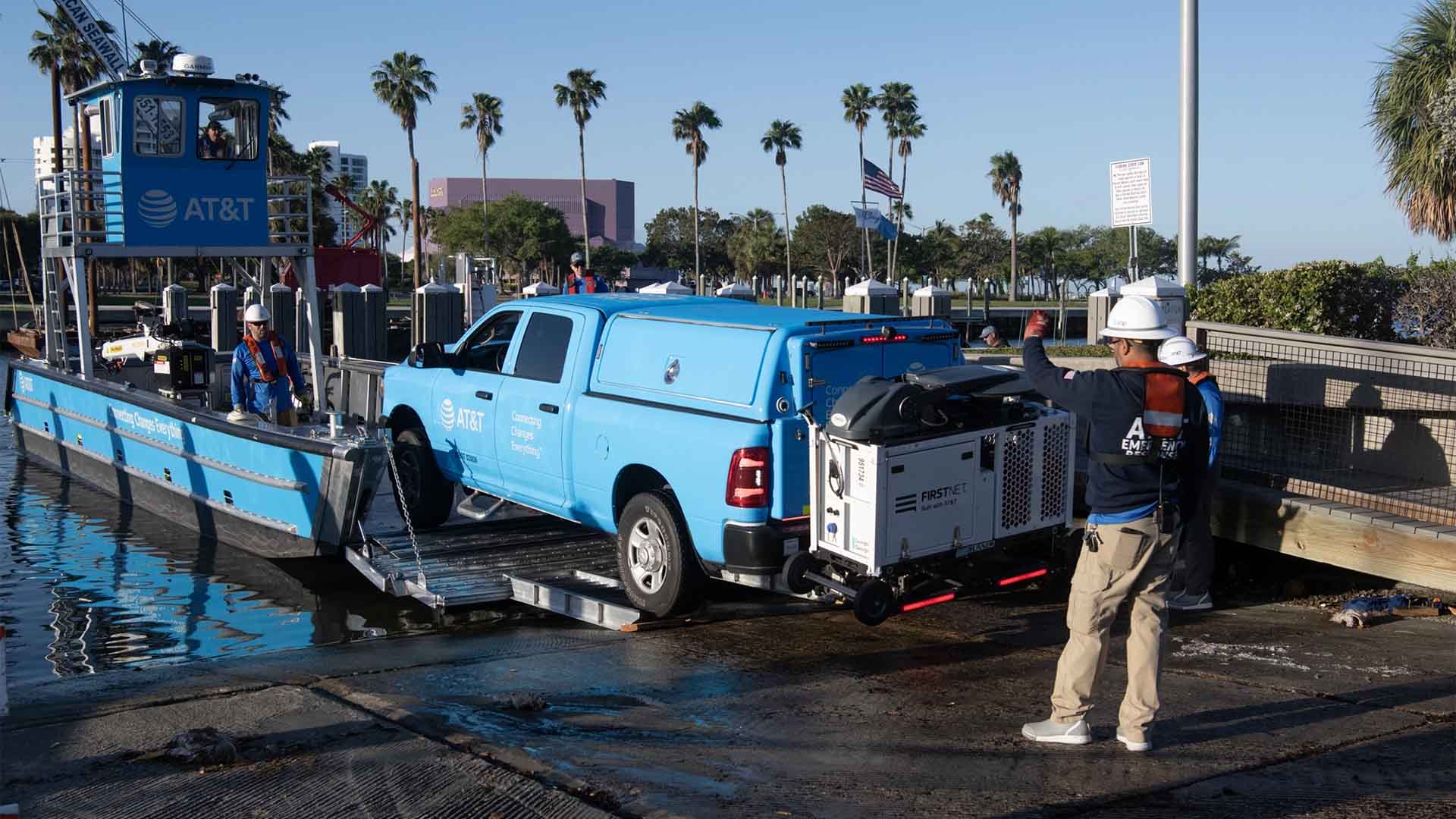 FirstNet CRD loaded on to new AT&T Landing Craft for transport